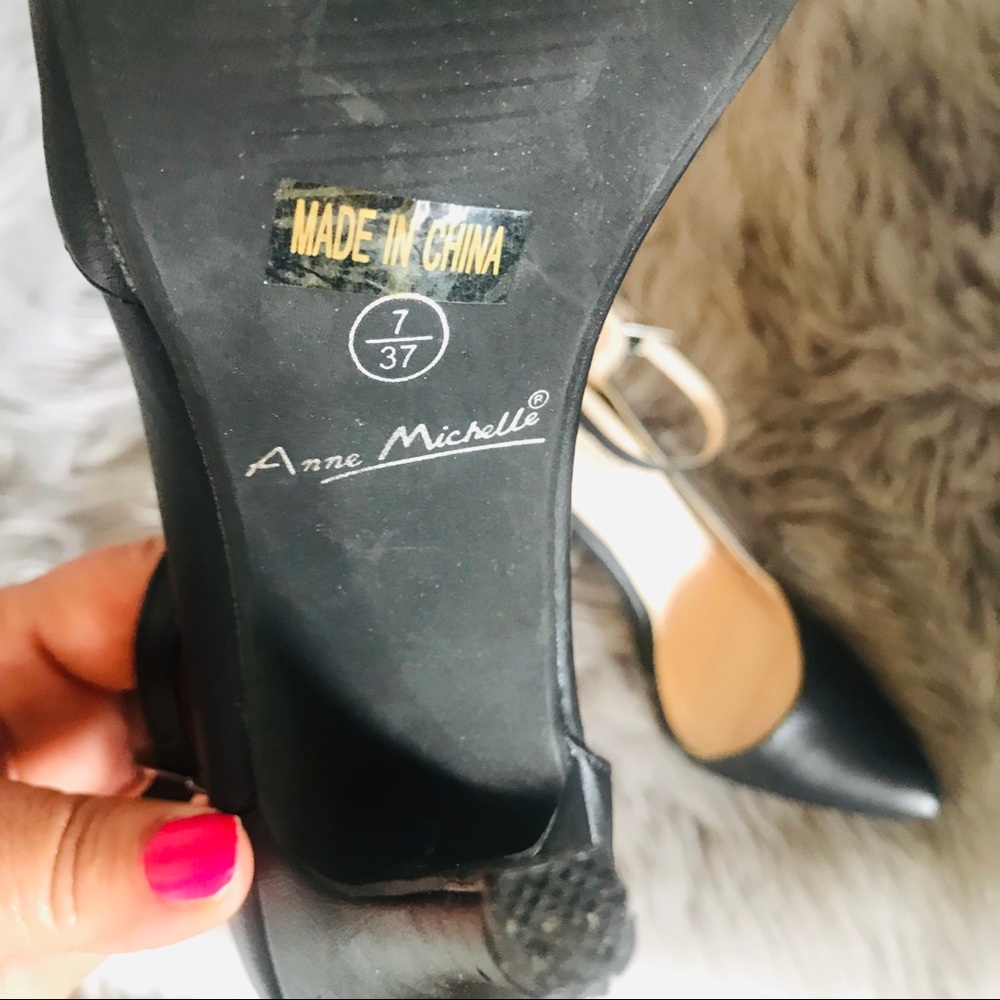 Shoes - Picture 5 of 7